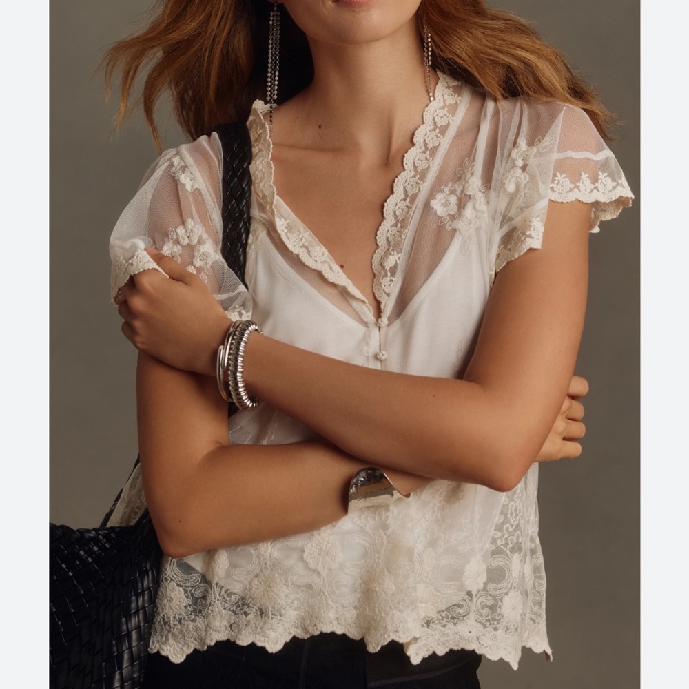 Anthropologie - Embroidered Flutter Sleeve Top